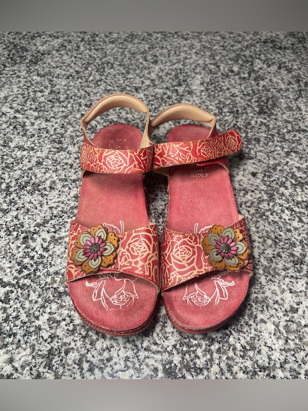 L'Artiste by Spring Step Leather Wedge Sandals Cuteness Red Size 41 Floral